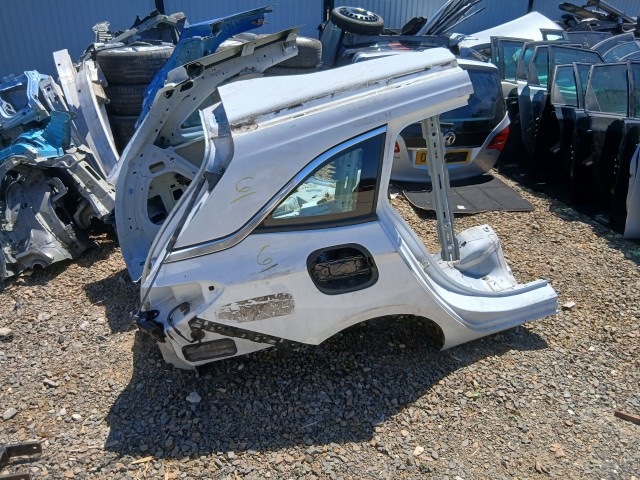 Opel Astra K kombi Jobb hátsó negyed