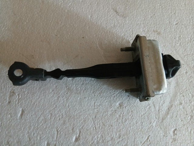 Opel Astra J 2009-2015 első  Ajtóhatároló