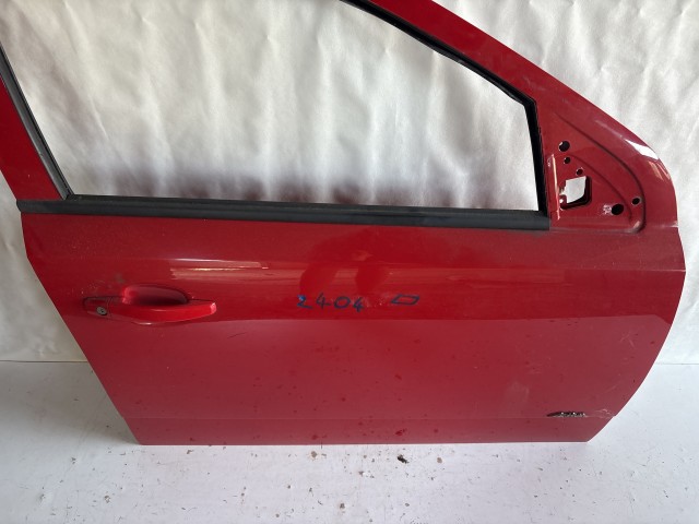 13197 Opel Astra H Jobb első Ajtó Használt Piros 