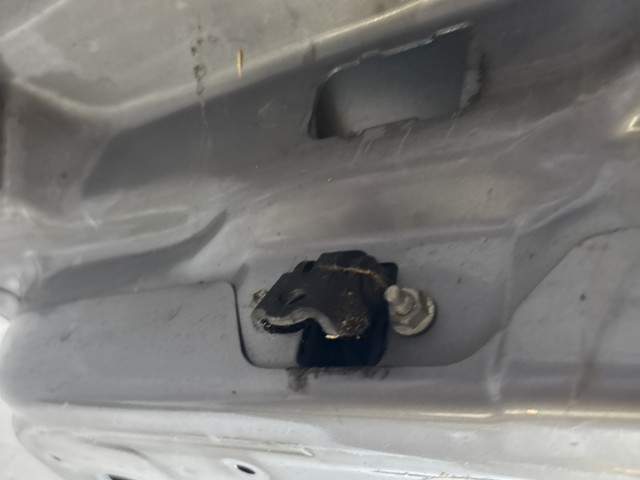 13200 Opel Astra H Jobb első Ajtó Szürke  Z163