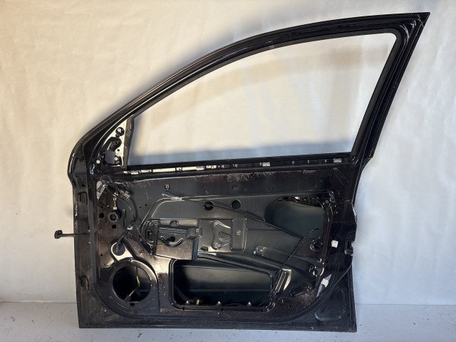 13207 Opel Astra H Jobb első  Ajtó Fekete  Z20R