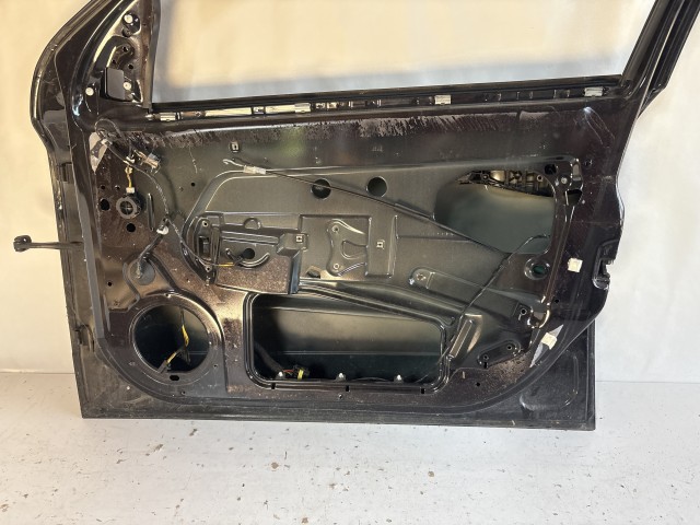 13207 Opel Astra H Jobb első  Ajtó Fekete  Z20R