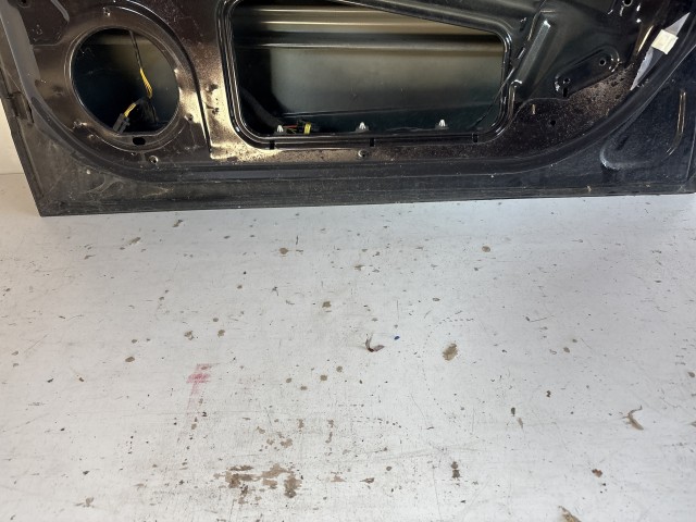 13207 Opel Astra H Jobb első  Ajtó Fekete  Z20R