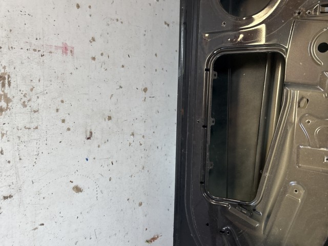 13216 Opel Astra H Jobb első Ajtó Fekete Z20R