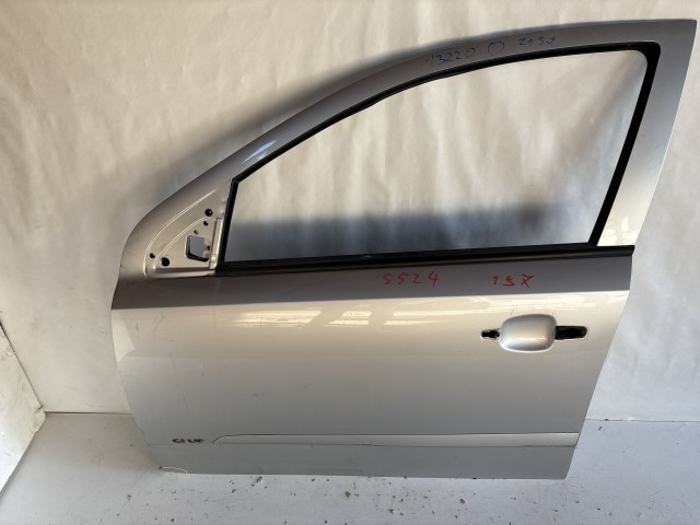 13220 Opel Astra H Bal első Ajtó Ezüst Z157