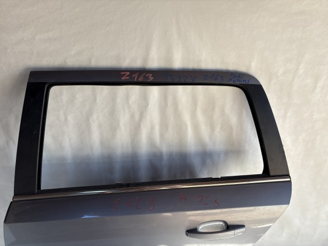 13227 Opel Astra H kombi Bal hátsó Ajtó Szürke Z163