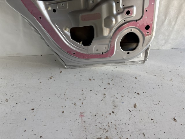 13242 Opel H astra Bal hátsó Ajtó Szürke Z157 5 ajtós