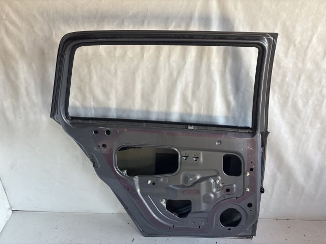13246 Opel H astra kombi Bal hátsó Ajtó Grafit Z155