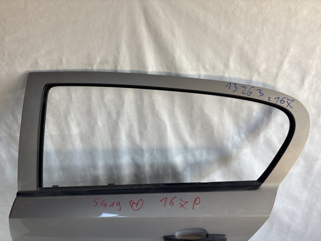13263 Opel H astra Bal hátsó Ajtó Panacotta Z167 5 ajtós