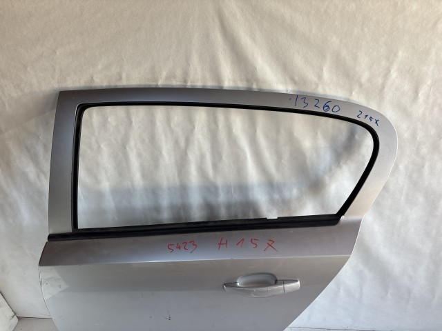 13260 Opel Astra H  Bal hátsó Ajtó Ezüst Z157 5 ajtós