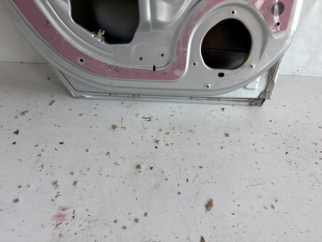 13259 Opel Astra H Bal hátsó Ajtó Szürke Z157 5 ajtós