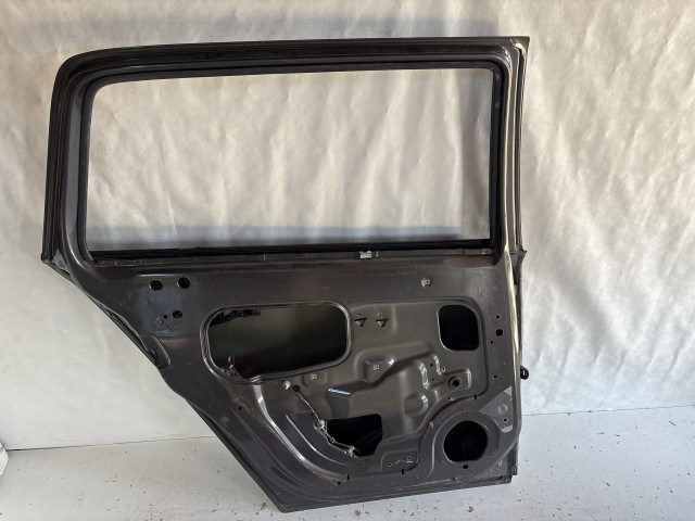 13247 Opel Astra H kombi Bal hátsó Ajtó Grafit Z177