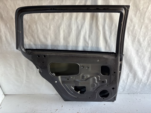 13248 Opel Astra H kombi Bal hátsó Ajtó Grafit Z177