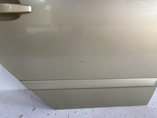 13288 Opel H astra Jobb hátsó Arany Z40n 5 ajtós