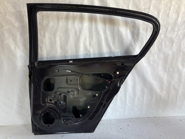 13290 Opel H astra Jobb hátsó Ajtó Fekete Z20r 5 ajtós