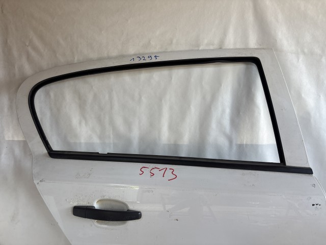 13295 Opel H astra Jobb hátsó Ajtó Fehér 5 ajtós