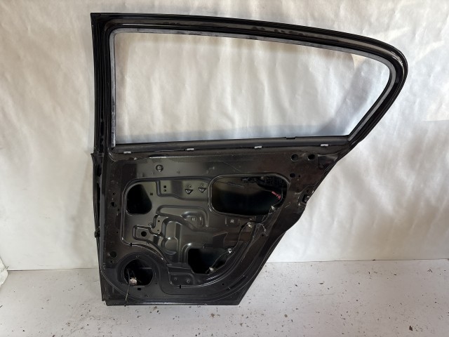13299 Opel H astra Jobb hátsó Ajtó Fekete Z20r 5 ajtós