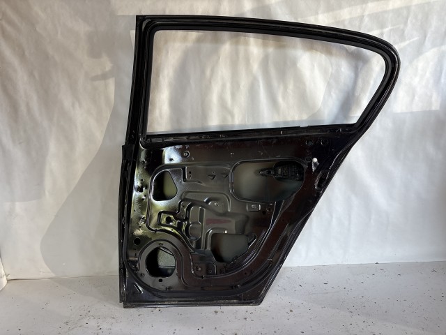 13316 Opel H astra Jobb hátsó Ajtó Fekete Z20r 5 ajtós