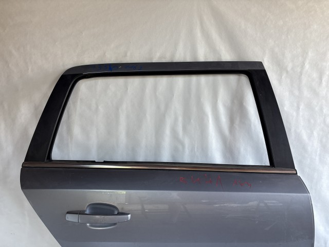 13340 Opel H astra kombi Jobb hátsó  Ajtó Ezüst Z163
