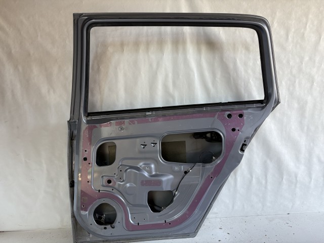 13333 Opel Astra H kombi Jobb hátsó  Ajtó Szürke Z167