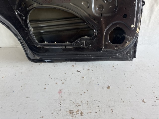13361 Opel Zafira B 2005-2014 Bal hátsó Ajtó Fekete Z20R