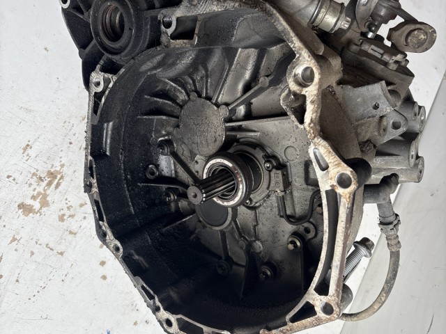 Opel Astra H 2004-2010 Váltó 1.7 cdti z17dth f23