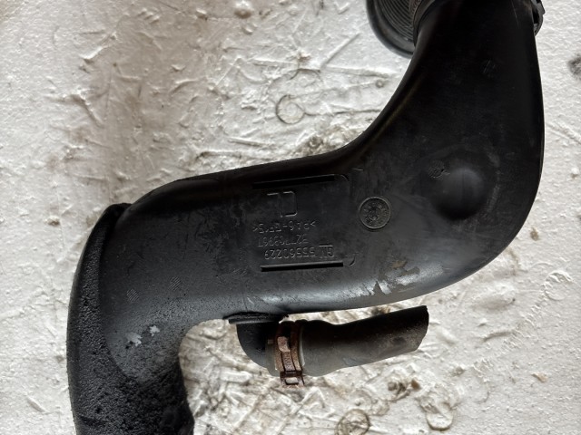 Opel Zafira B 2005-2014 2005-2014 Levegőcső, Intercollercső Használt