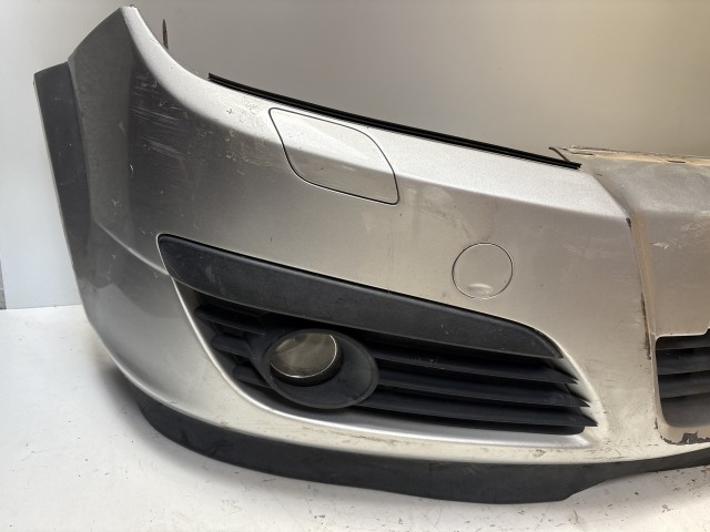 13431 Opel Astra H 2004-2010 Lökhárító Használt első Szürke  Z157