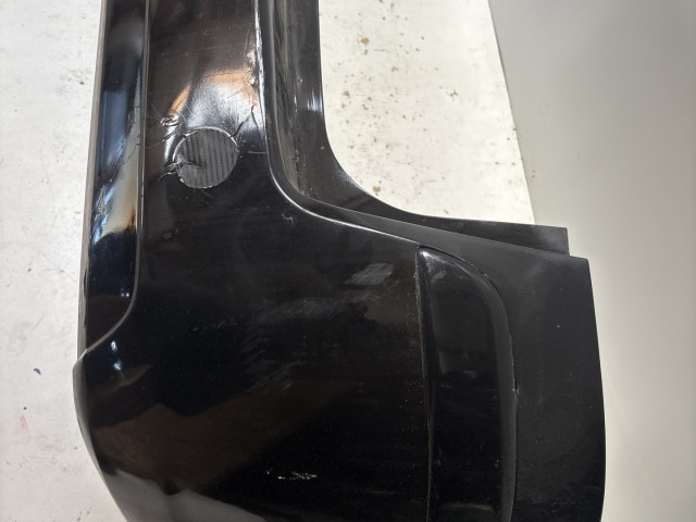 13439 Opel Zafira B Hátsó Lökhárító Fekete  Z20R