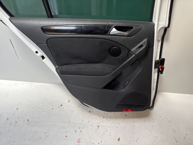 13445 Volkswagen Golf 6 2008-2013 Bal hátsó Ajtó Fehér