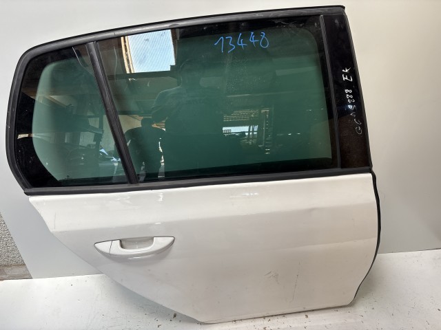 13448 Volkswagen Golf 6 Jobb hátsó 2008-2013 Ajtó Fehér