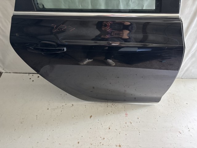 3627 Opel Astra J Jobb hátsó Ajtó Fekete Z20r