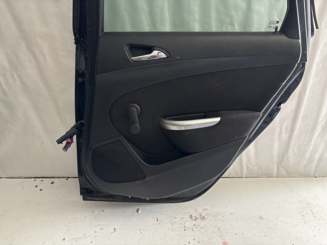 3627 Opel Astra J Jobb hátsó Ajtó Fekete Z20r