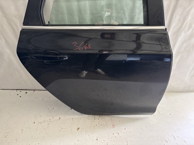 13474 Opel Astra J Jobb hátsó Ajtó Fekete Z20r 5 ajtós