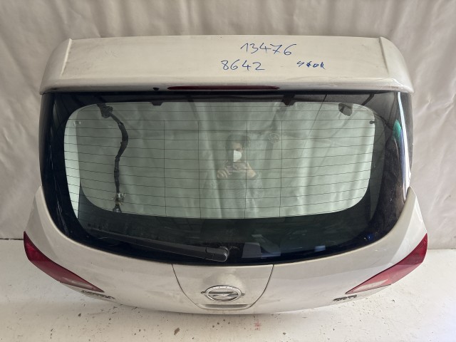 13476 Opel Astra J 2009-2015 Csomagtérajtó Használt Z40r Fehér