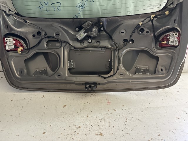 13478 Opel Meriva B 2010-2017 Csomagtérajtó Használt Z40w Barna