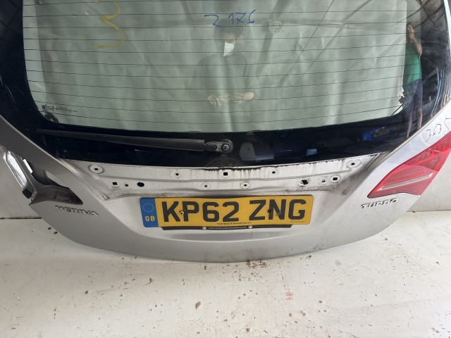 13479 Opel Meriva B 2010-2017 Csomagtérajtó Használt Z176 Ezüst