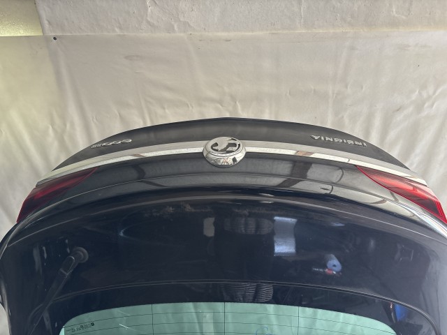 13485 Opel Insignia 2008-2016 Csomagtérajtó Használt  Fekete z22c 5 ajtós
