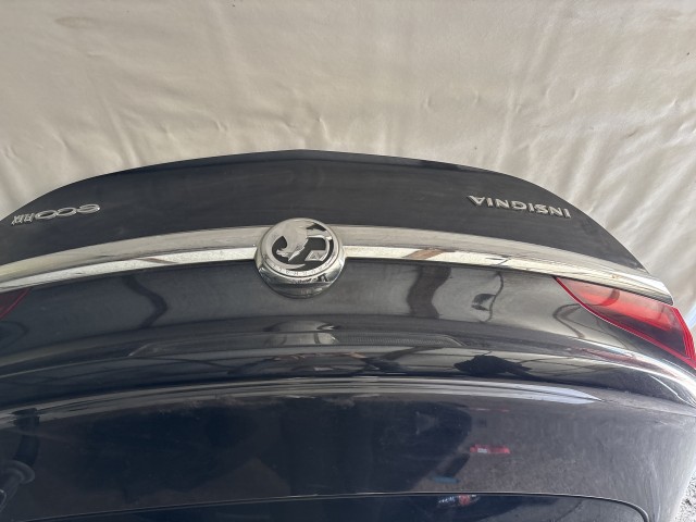 13485 Opel Insignia 2008-2016 Csomagtérajtó Használt  Fekete z22c 5 ajtós