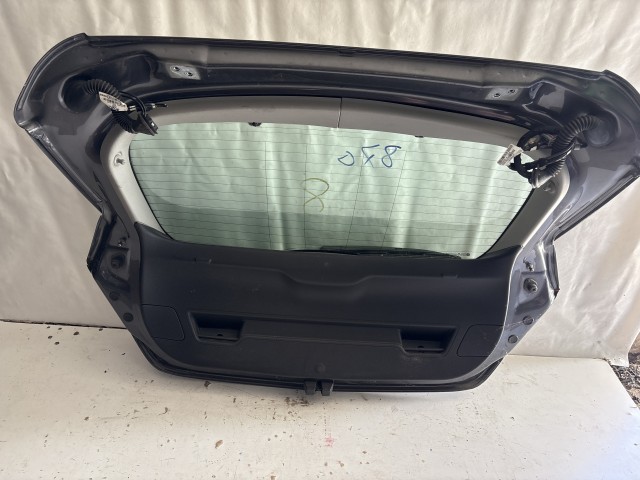 13497 Opel Astra J 2009-2015 Csomagtérajtó Z177 Grafit 5 ajtós