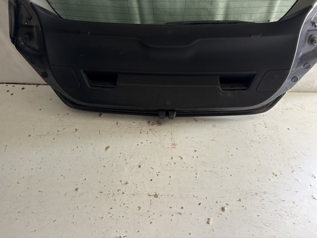13497 Opel Astra J 2009-2015 Csomagtérajtó Z177 Grafit 5 ajtós