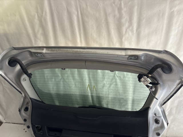 13498 Opel Astra J 2009-2015 Csomagtérajtó Z176 Ezüst 5 ajtós
