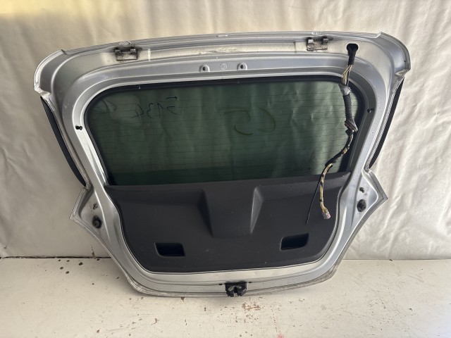 13505 Opel Corsa D 2006-2014 Csomagtérajtó Z157 Ezüst 3 ajtós