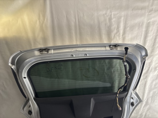 13505 Opel Corsa D 2006-2014 Csomagtérajtó Z157 Ezüst 3 ajtós