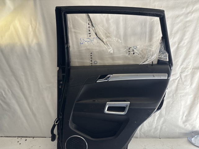 13514 Opel Antara Jobb hátsó Ajtó Fekete Z20r