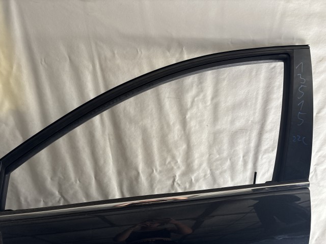 13515 Opel Antara 2006-2015 Bal első Ajtó Fekete Z22c