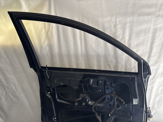 13515 Opel Antara 2006-2015 Bal első Ajtó Fekete Z22c