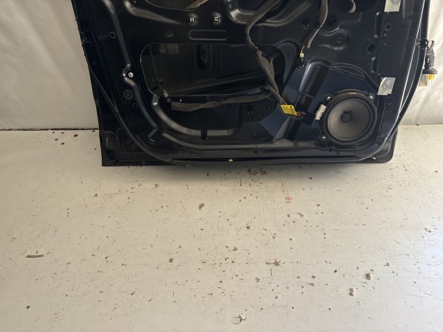 13515 Opel Antara 2006-2015 Bal első Ajtó Fekete Z22c