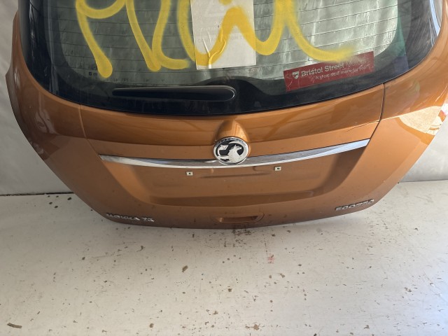 13523 Opel Mokka X 2012 Csomagtérajtó Használt  Narancs