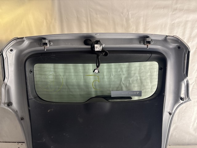 13524 Opel Mokka 2012-2019 Csomagtérajtó Használt Z176 Ezüst